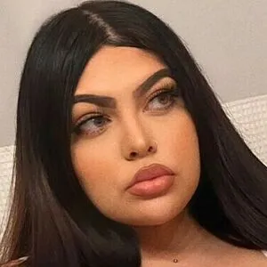Kat Estrada profile Image